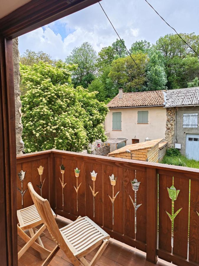 Villa L'Oustal des amis à Belcaire Extérieur photo